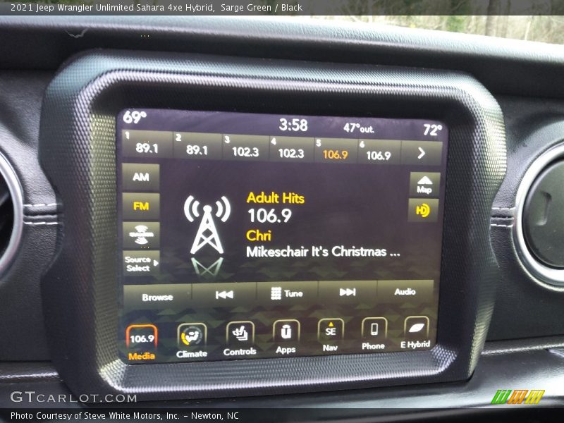 Audio System of 2021 Wrangler Unlimited Sahara 4xe Hybrid