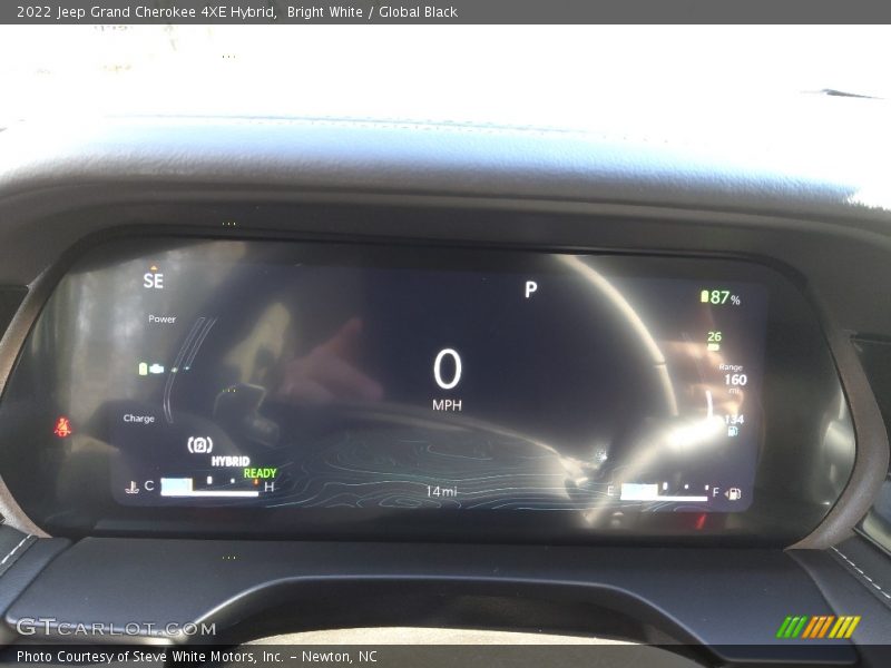 Bright White / Global Black 2022 Jeep Grand Cherokee 4XE Hybrid