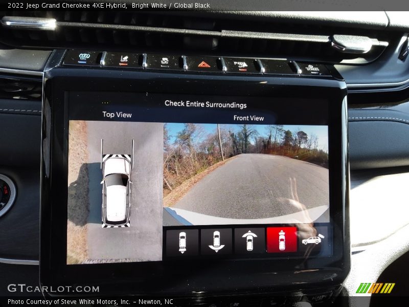 Bright White / Global Black 2022 Jeep Grand Cherokee 4XE Hybrid