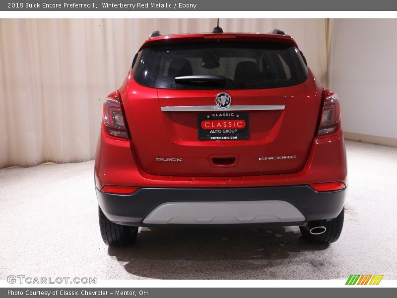 Winterberry Red Metallic / Ebony 2018 Buick Encore Preferred II