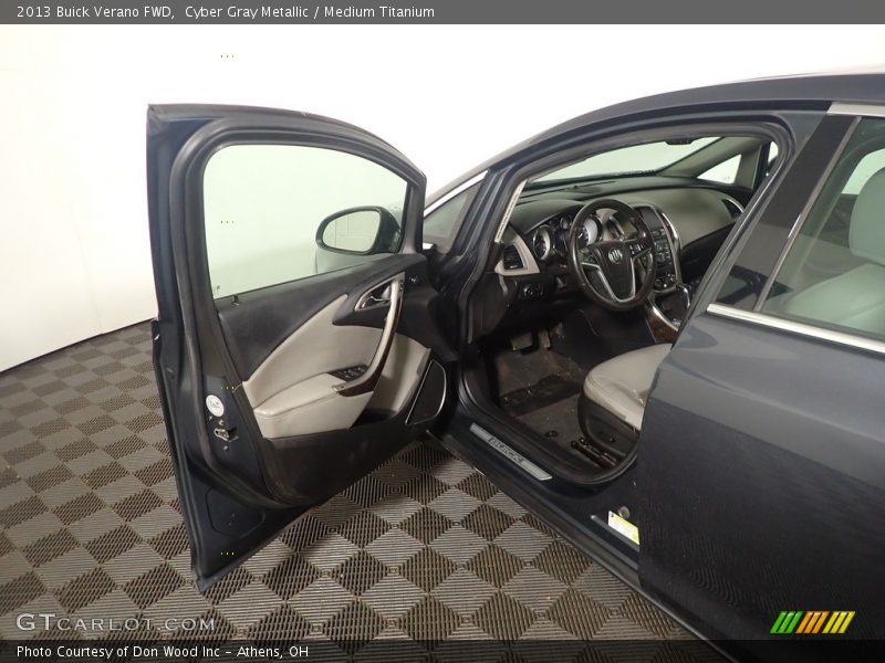 Cyber Gray Metallic / Medium Titanium 2013 Buick Verano FWD