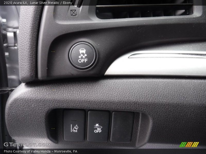 Lunar Silver Metallic / Ebony 2020 Acura ILX