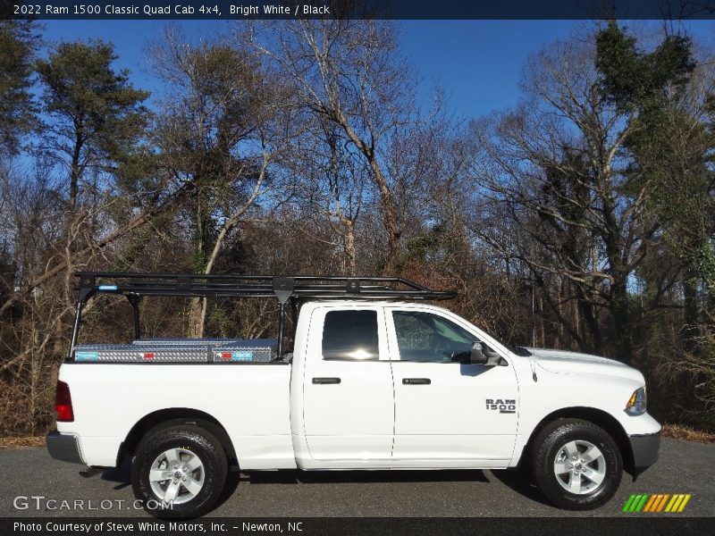 Bright White / Black 2022 Ram 1500 Classic Quad Cab 4x4