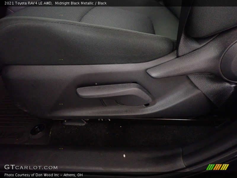 Midnight Black Metallic / Black 2021 Toyota RAV4 LE AWD