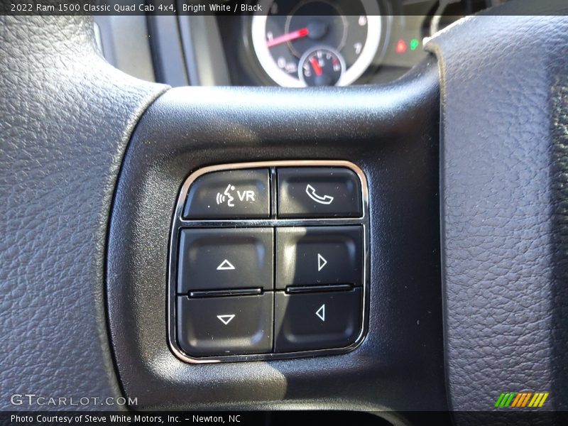Bright White / Black 2022 Ram 1500 Classic Quad Cab 4x4