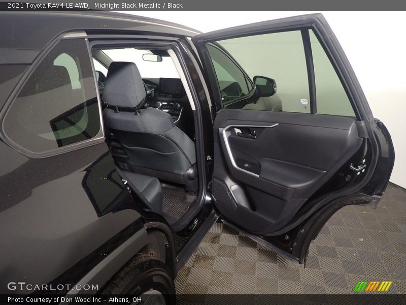 Midnight Black Metallic / Black 2021 Toyota RAV4 LE AWD