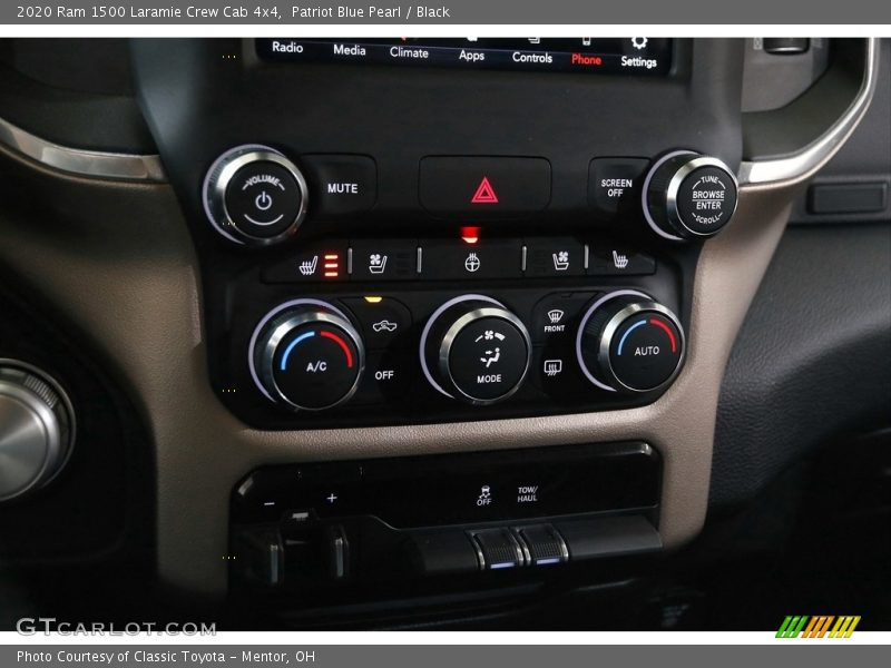 Patriot Blue Pearl / Black 2020 Ram 1500 Laramie Crew Cab 4x4