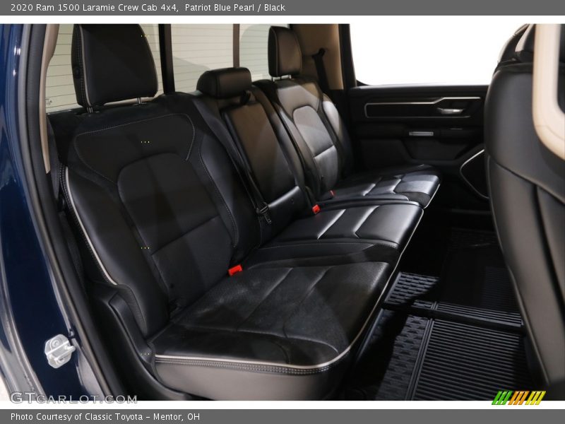Patriot Blue Pearl / Black 2020 Ram 1500 Laramie Crew Cab 4x4