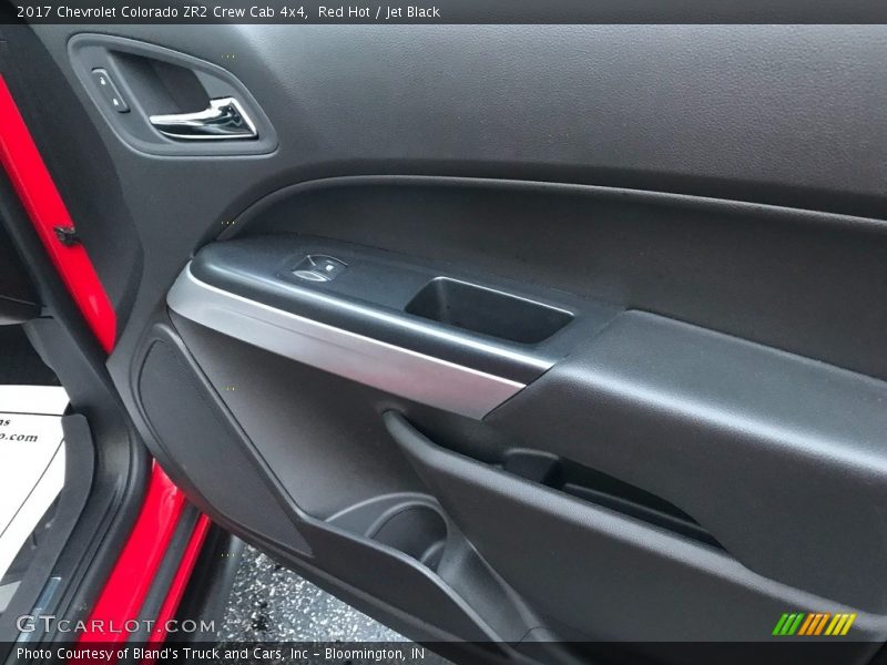 Red Hot / Jet Black 2017 Chevrolet Colorado ZR2 Crew Cab 4x4