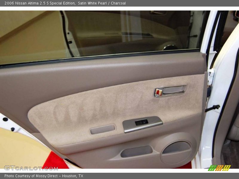 Satin White Pearl / Charcoal 2006 Nissan Altima 2.5 S Special Edition