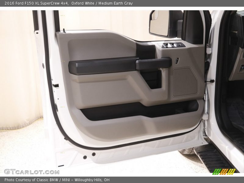 Oxford White / Medium Earth Gray 2016 Ford F150 XL SuperCrew 4x4