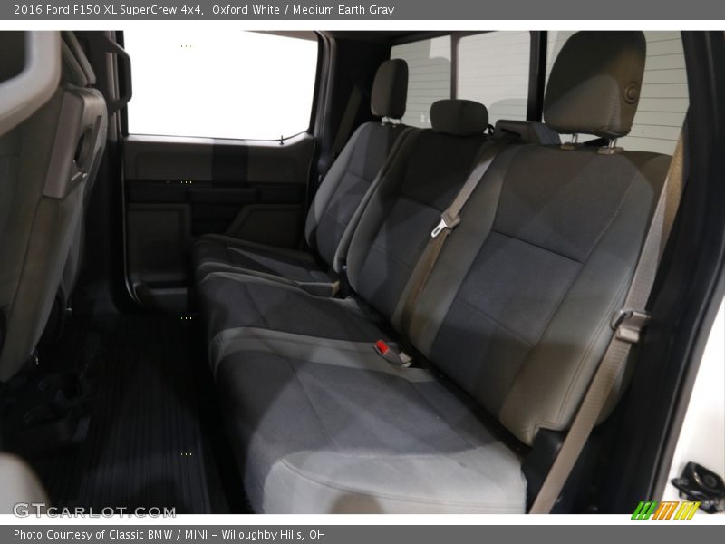 Oxford White / Medium Earth Gray 2016 Ford F150 XL SuperCrew 4x4
