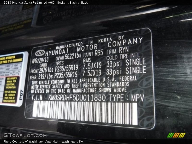 Becketts Black / Black 2013 Hyundai Santa Fe Limited AWD