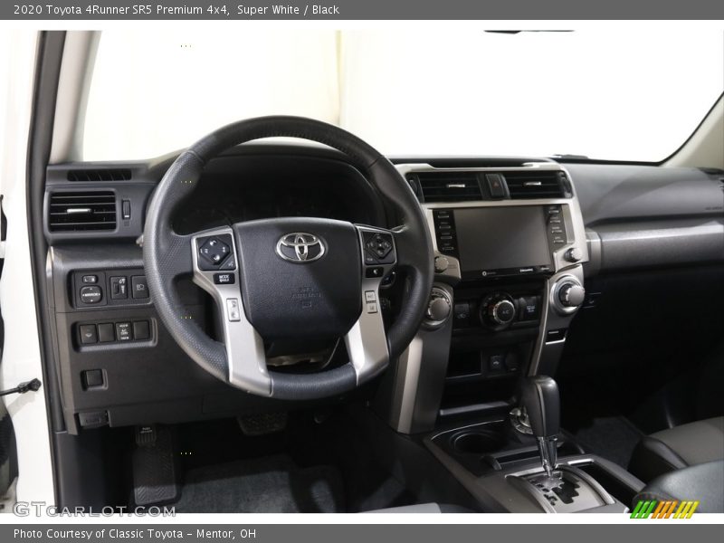 Super White / Black 2020 Toyota 4Runner SR5 Premium 4x4