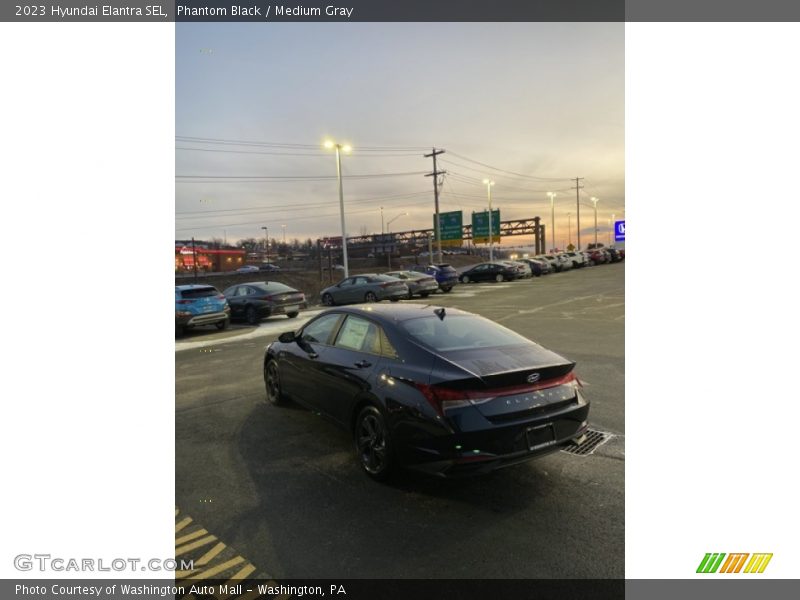 Phantom Black / Medium Gray 2023 Hyundai Elantra SEL