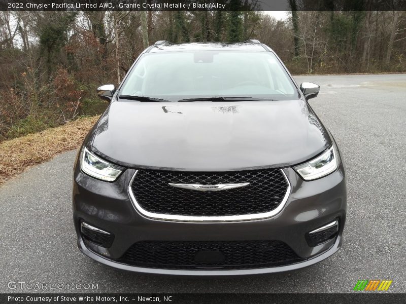 Granite Crystal Metallic / Black/Alloy 2022 Chrysler Pacifica Limited AWD