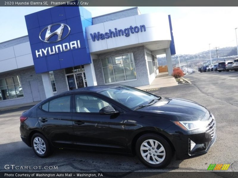 Phantom Black / Gray 2020 Hyundai Elantra SE