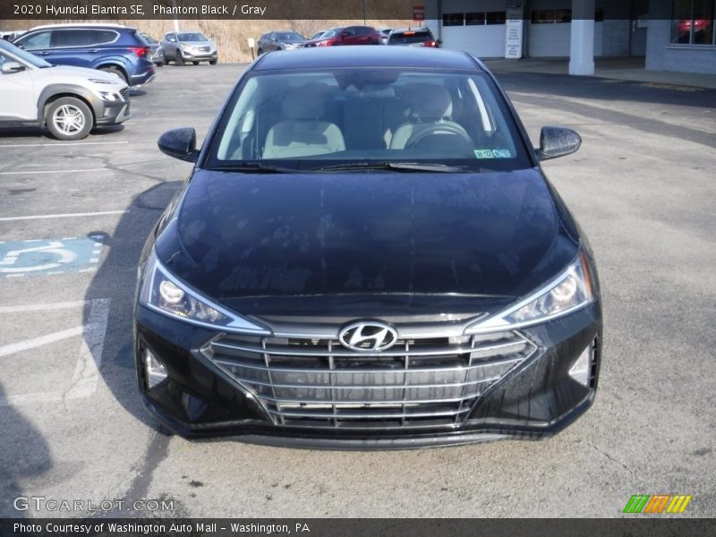 Phantom Black / Gray 2020 Hyundai Elantra SE