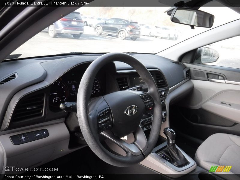 Phantom Black / Gray 2020 Hyundai Elantra SE