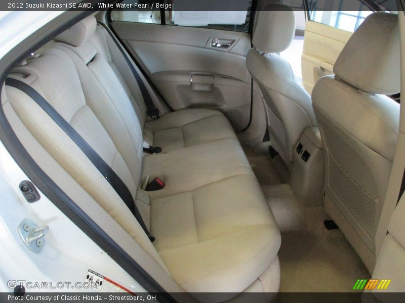 Rear Seat of 2012 Kizashi SE AWD