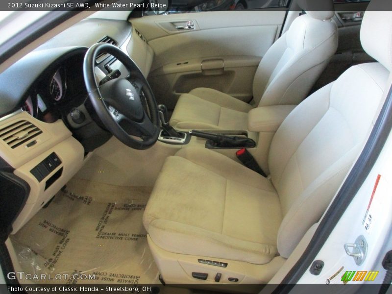 Front Seat of 2012 Kizashi SE AWD