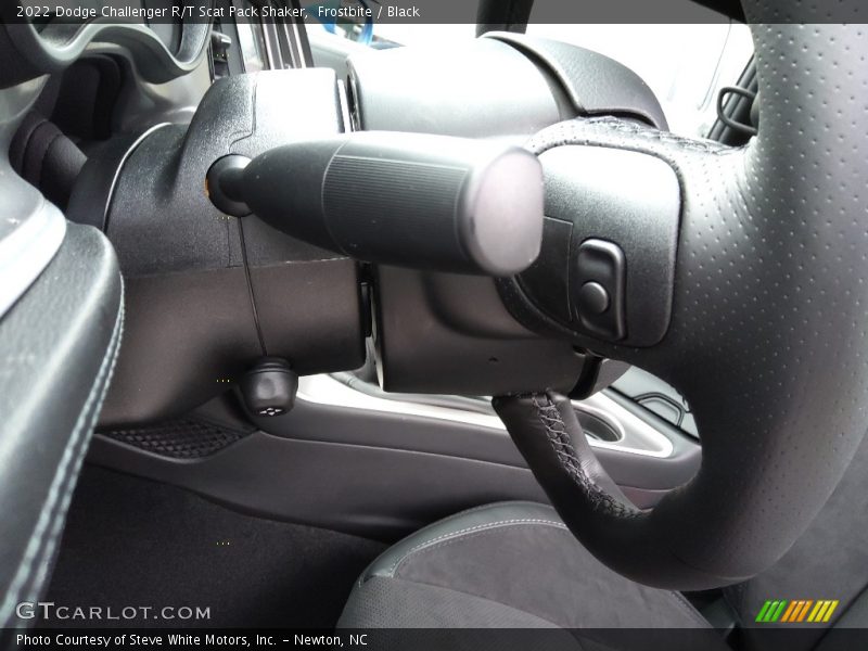 Frostbite / Black 2022 Dodge Challenger R/T Scat Pack Shaker