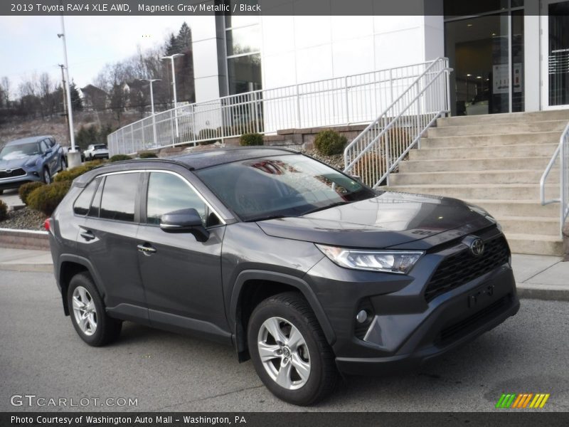Magnetic Gray Metallic / Black 2019 Toyota RAV4 XLE AWD
