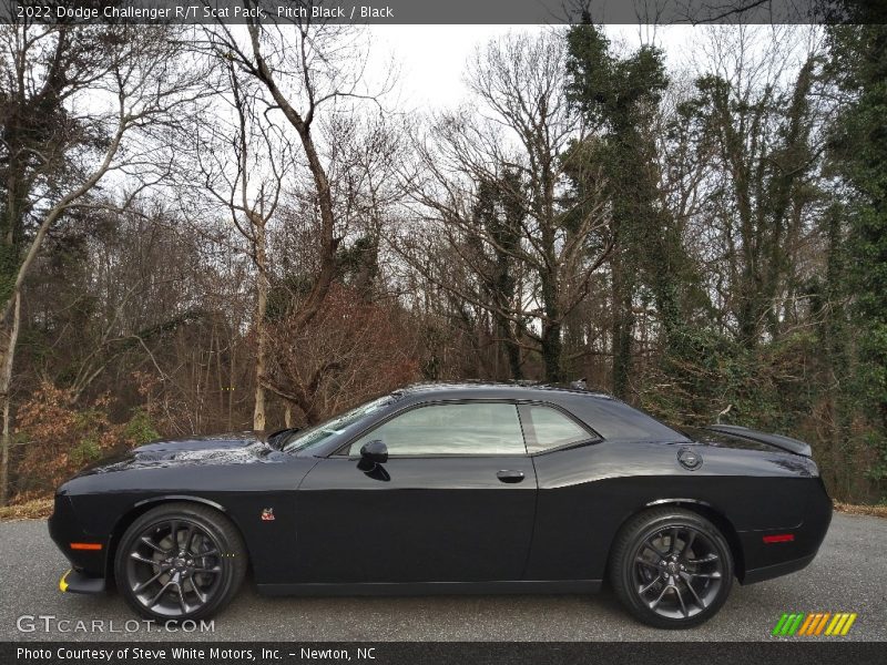  2022 Challenger R/T Scat Pack Pitch Black