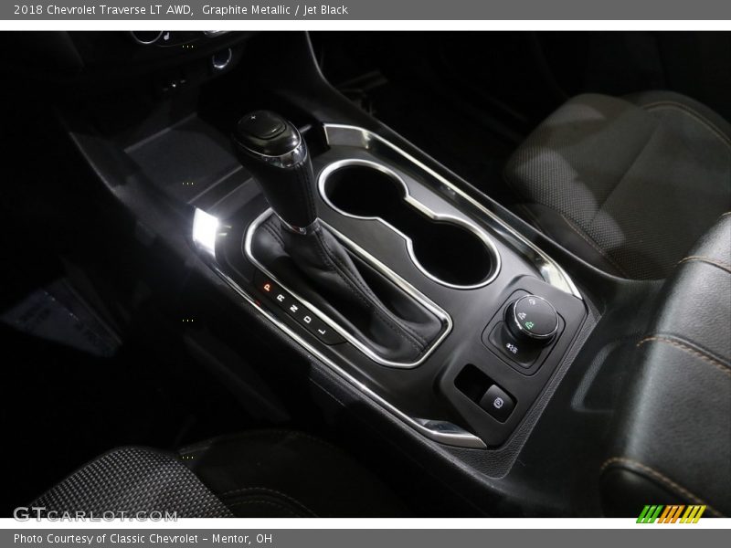 Graphite Metallic / Jet Black 2018 Chevrolet Traverse LT AWD