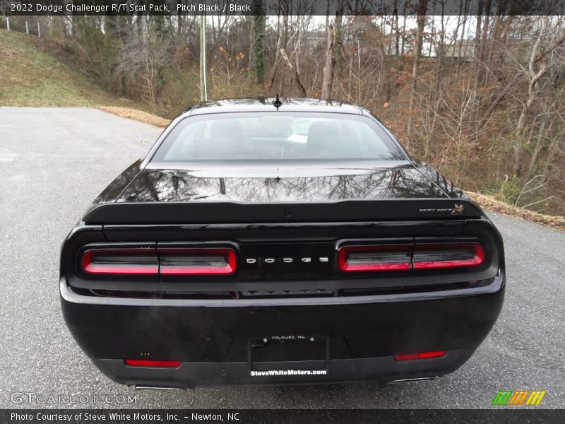 Pitch Black / Black 2022 Dodge Challenger R/T Scat Pack