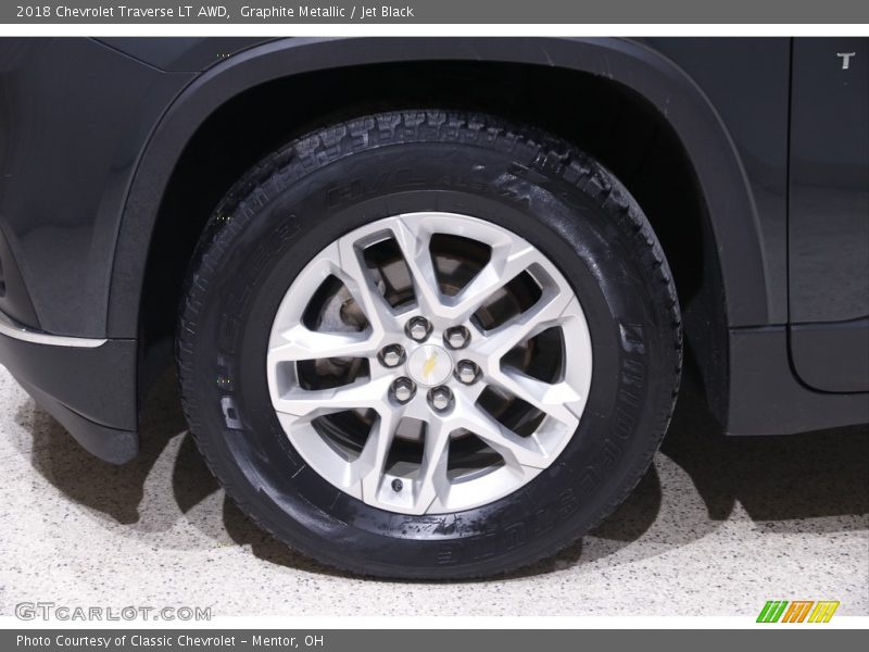 Graphite Metallic / Jet Black 2018 Chevrolet Traverse LT AWD