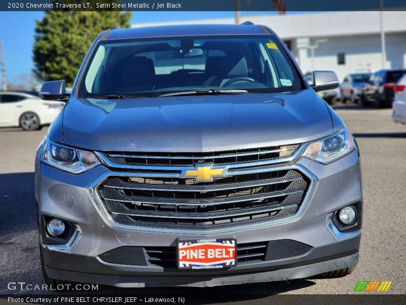 Satin Steel Metallic / Jet Black 2020 Chevrolet Traverse LT