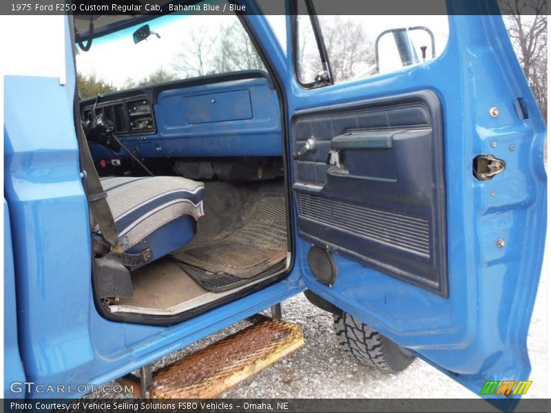Door Panel of 1975 F250 Custom Regular Cab