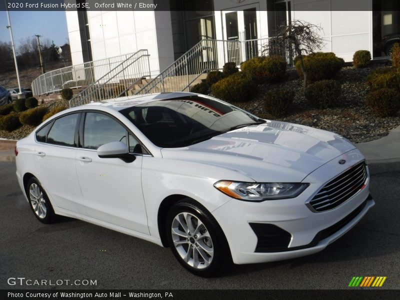 Oxford White / Ebony 2020 Ford Fusion Hybrid SE