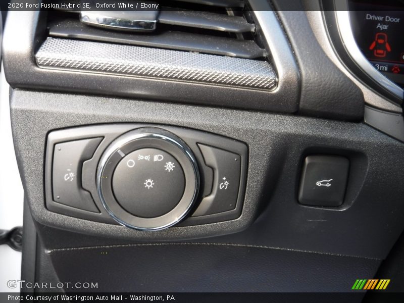 Oxford White / Ebony 2020 Ford Fusion Hybrid SE