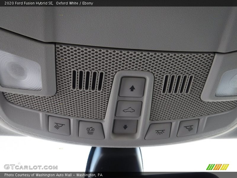 Oxford White / Ebony 2020 Ford Fusion Hybrid SE