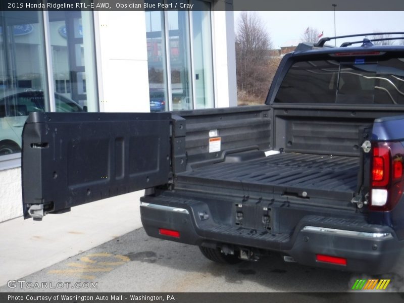 Obsidian Blue Pearl / Gray 2019 Honda Ridgeline RTL-E AWD