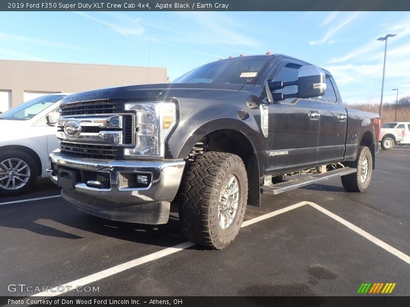 Agate Black / Earth Gray 2019 Ford F350 Super Duty XLT Crew Cab 4x4