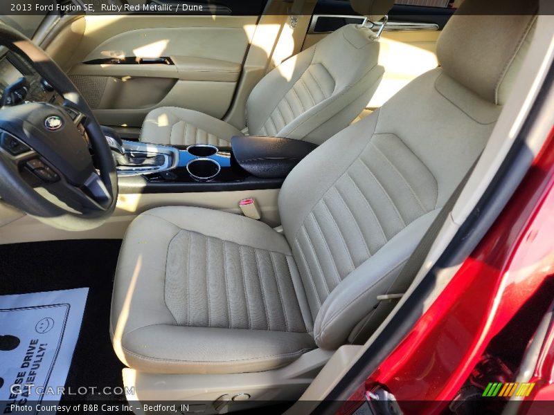 Ruby Red Metallic / Dune 2013 Ford Fusion SE