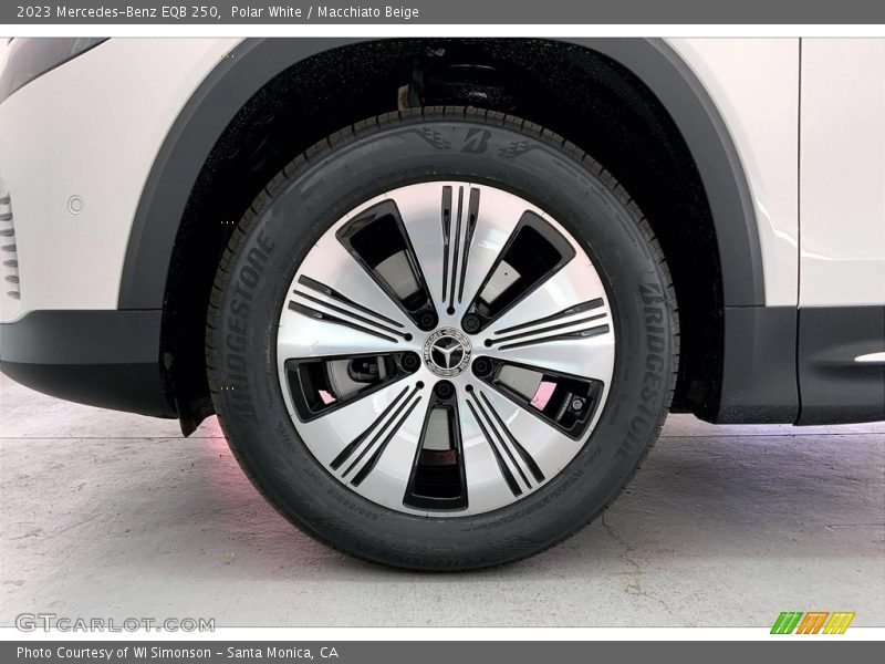  2023 EQB 250 Wheel