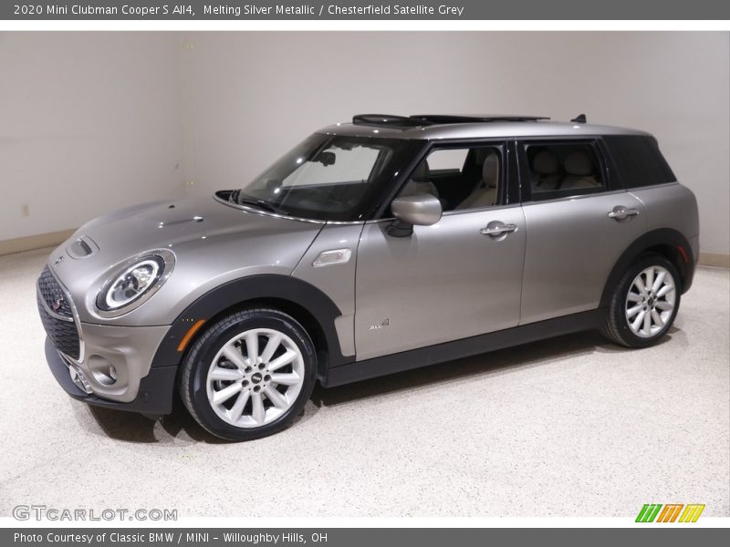 Front 3/4 View of 2020 Clubman Cooper S All4