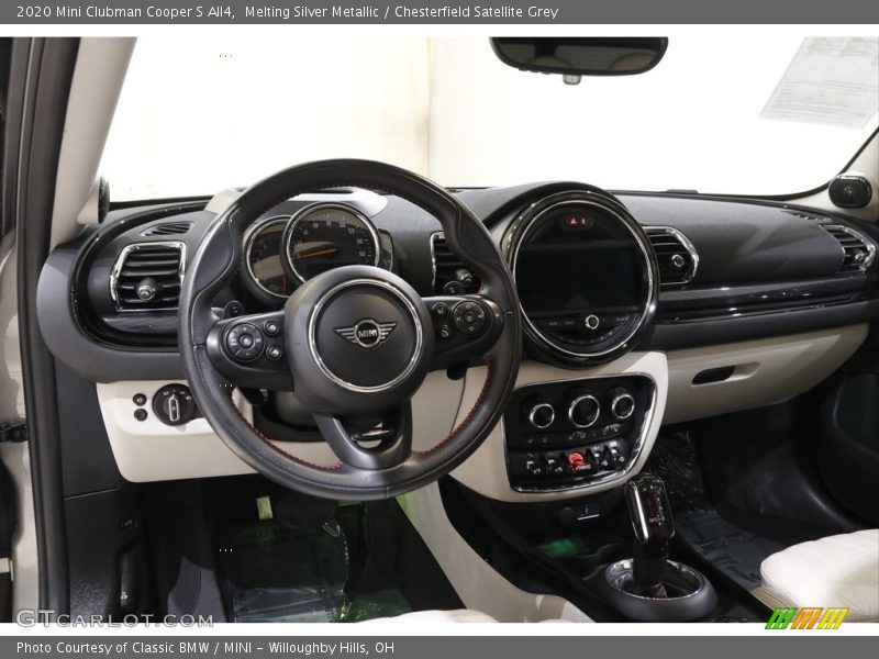Dashboard of 2020 Clubman Cooper S All4