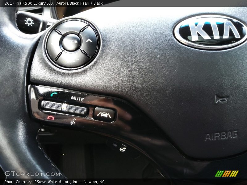  2017 K900 Luxury 5.0 Steering Wheel