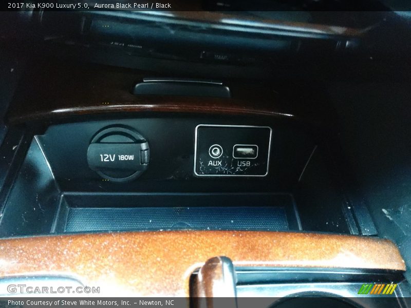 Aurora Black Pearl / Black 2017 Kia K900 Luxury 5.0
