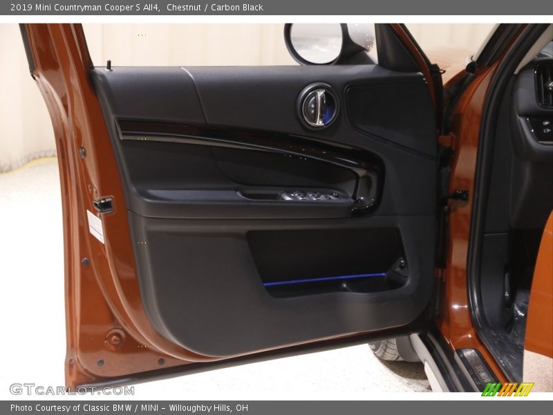 Chestnut / Carbon Black 2019 Mini Countryman Cooper S All4