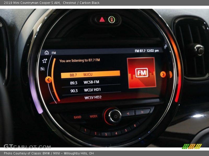 Chestnut / Carbon Black 2019 Mini Countryman Cooper S All4