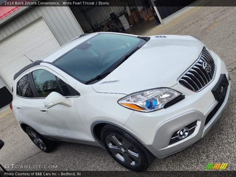 White Pearl Tricoat / Ebony 2014 Buick Encore Convenience