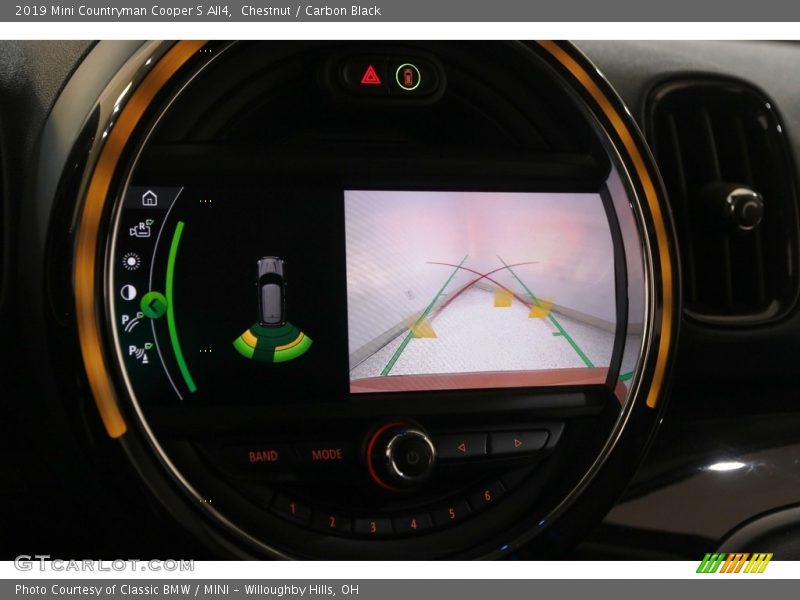 Chestnut / Carbon Black 2019 Mini Countryman Cooper S All4