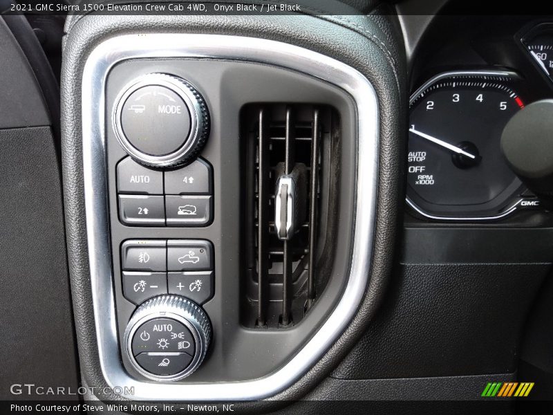 Controls of 2021 Sierra 1500 Elevation Crew Cab 4WD