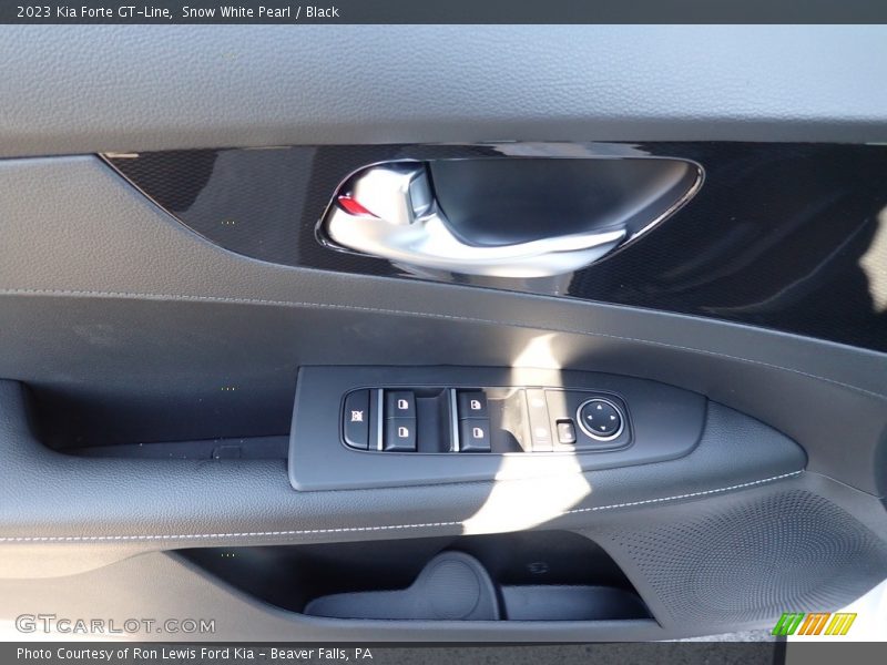 Snow White Pearl / Black 2023 Kia Forte GT-Line